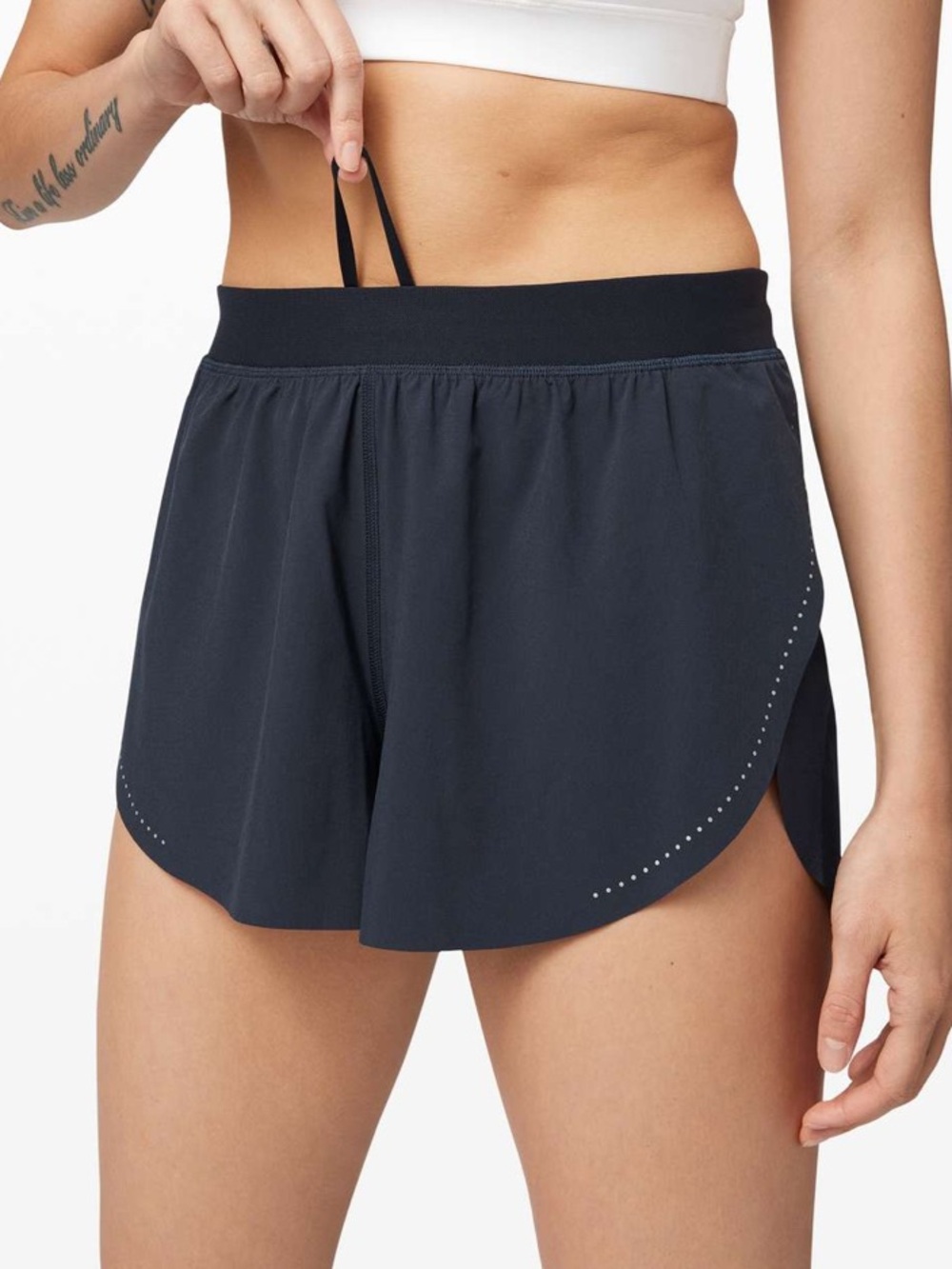 Lululemon Find Your Pace Short 3" *Lined
True Navy Size 4 - Picture 3 of 11